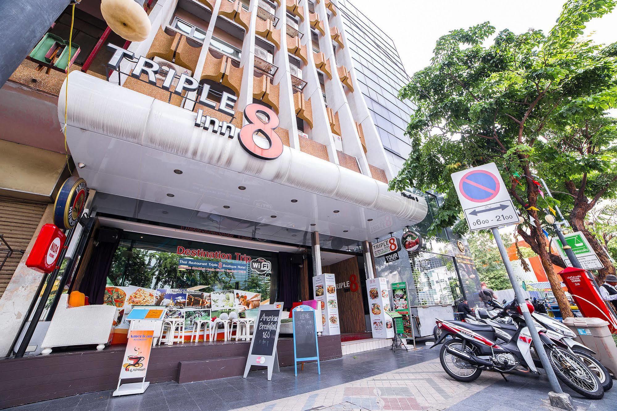 Triple 8 Inn Bangkok Exterior foto